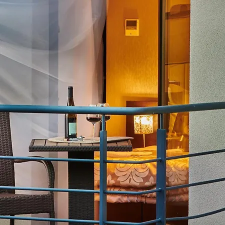 Отель Boutique Chrysso 4*